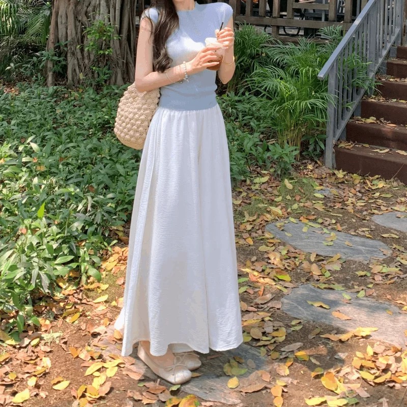 淡盐系穿搭